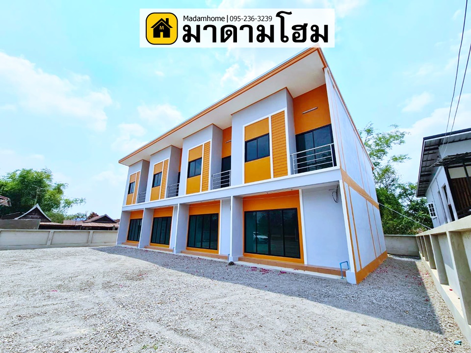 มาดามโฮม ขายอาคารพาณิชย์อยุธยา มือ 1  ที่ดินใหญ่สุด 49.9 ตารางวา ราคาเริ่มต้นล้านกว่าๆ